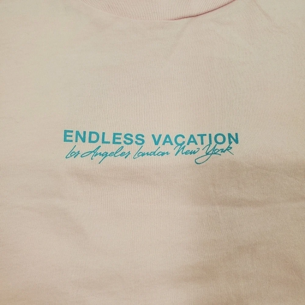 H&M Divided "Endless Vacation" Pink & Blue T-shirt - Picture 2 of 7